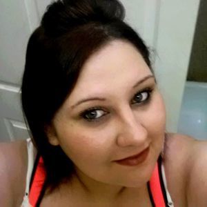 Meet your Posher, Rena